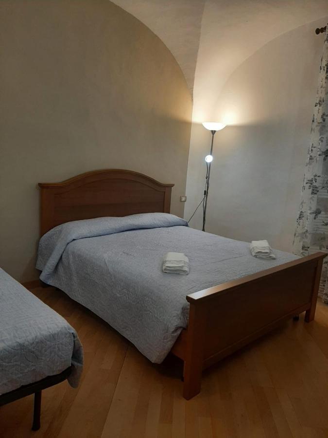 Alloggi Piazza Umberto Primo Pacentro ภายนอก รูปภาพ