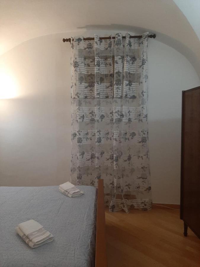 Alloggi Piazza Umberto Primo Pacentro ภายนอก รูปภาพ
